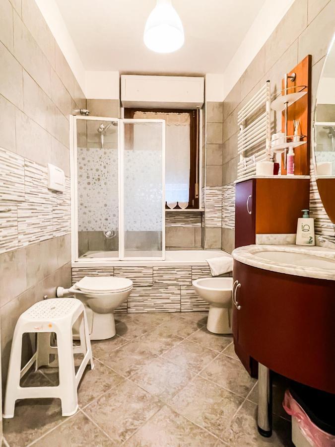 Myhouse Inn Fermata Paradiso - Affitti Brevi Italia コッレーニョ エクステリア 写真